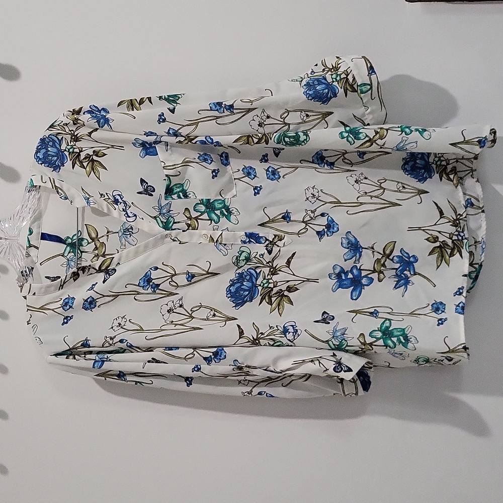 Long floral blouse